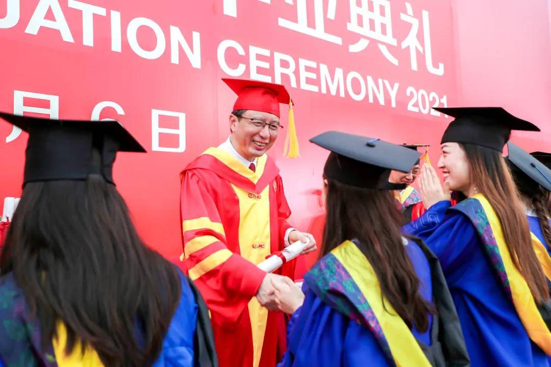 同济大学毕业证(同济大学毕业证图片)