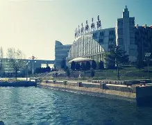 内蒙古大学就读